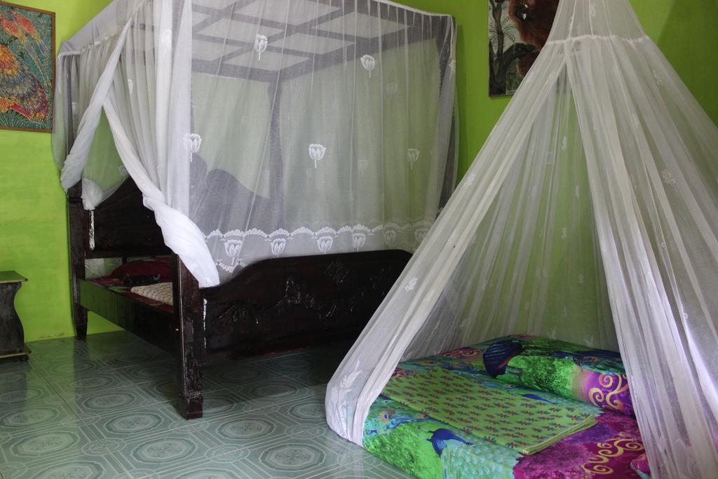 Rain Forest Guest House And Jungle Trekking Bukit Lawang Ngoại thất bức ảnh