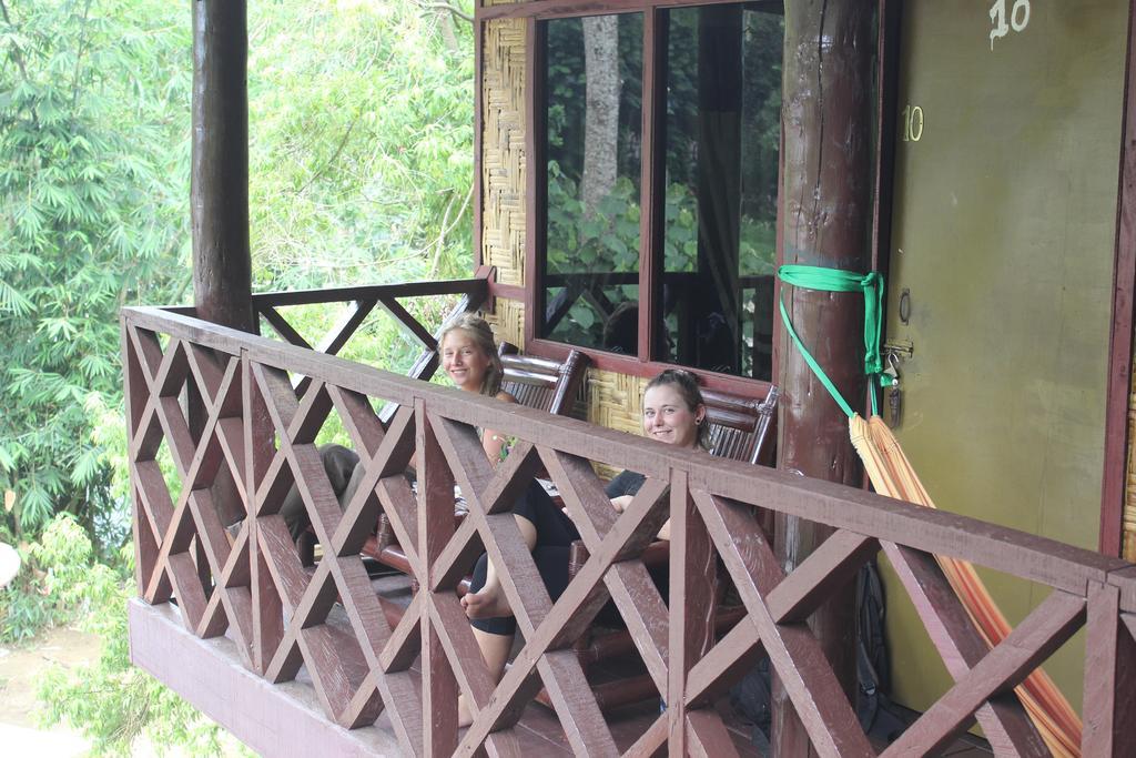 Rain Forest Guest House And Jungle Trekking Bukit Lawang Ngoại thất bức ảnh