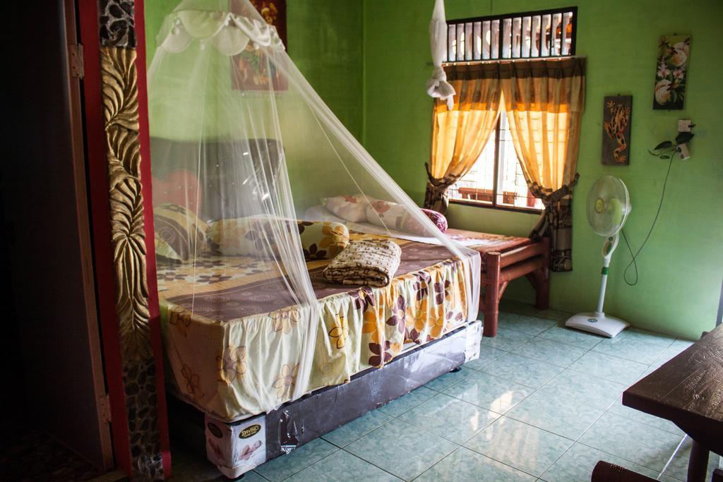 Rain Forest Guest House And Jungle Trekking Bukit Lawang Ngoại thất bức ảnh