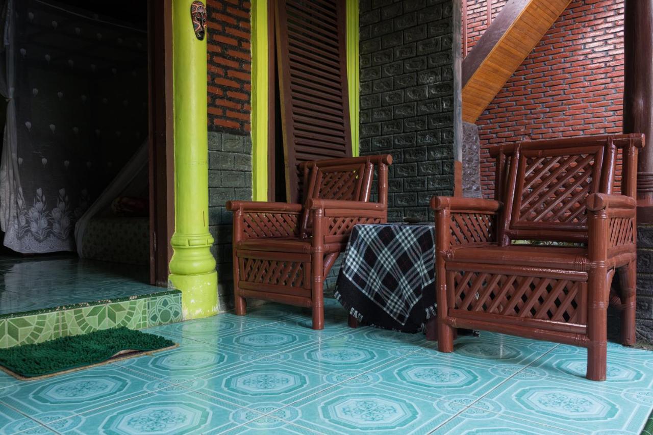 Rain Forest Guest House And Jungle Trekking Bukit Lawang Ngoại thất bức ảnh